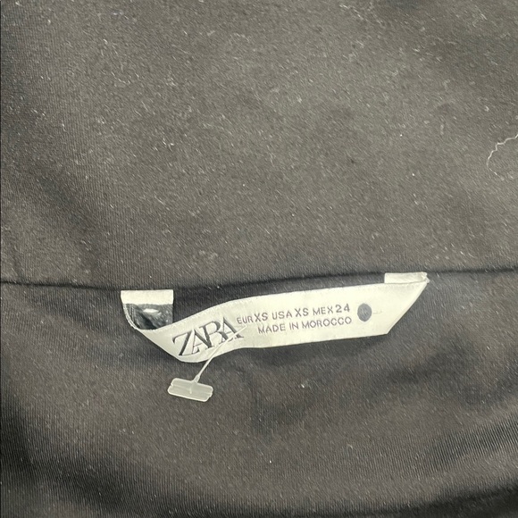 Zara dress - Picture 4 of 5